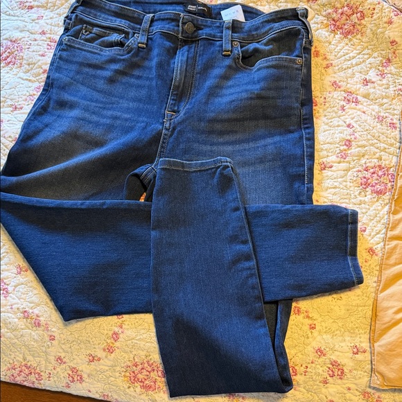 True Religion Denim - True Religion Jennie Curvy Mid Rise Blue Jeans